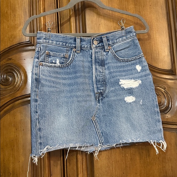 Levi's Like NEW High-rise Distressed Button Zip Fly Blue Mini Skirt - Picture 6 of 13